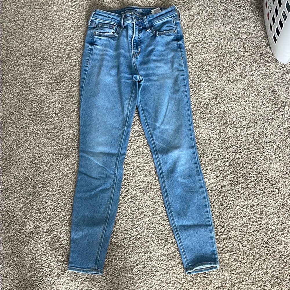 Old Navy Women's Light Blue Skinny Jeans